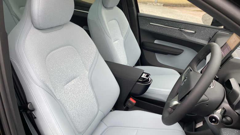 Volvo EX30 315kW Twin Motor Performance Ultra 69kWh 5dr Auto Electric Estate